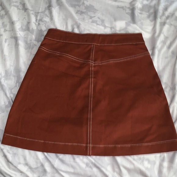 ZARA BURGUNDY MINI SKIRT - Picture 2 of 5